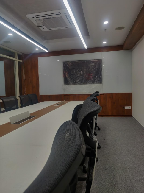 GOLDEN TOBIE - Image 4